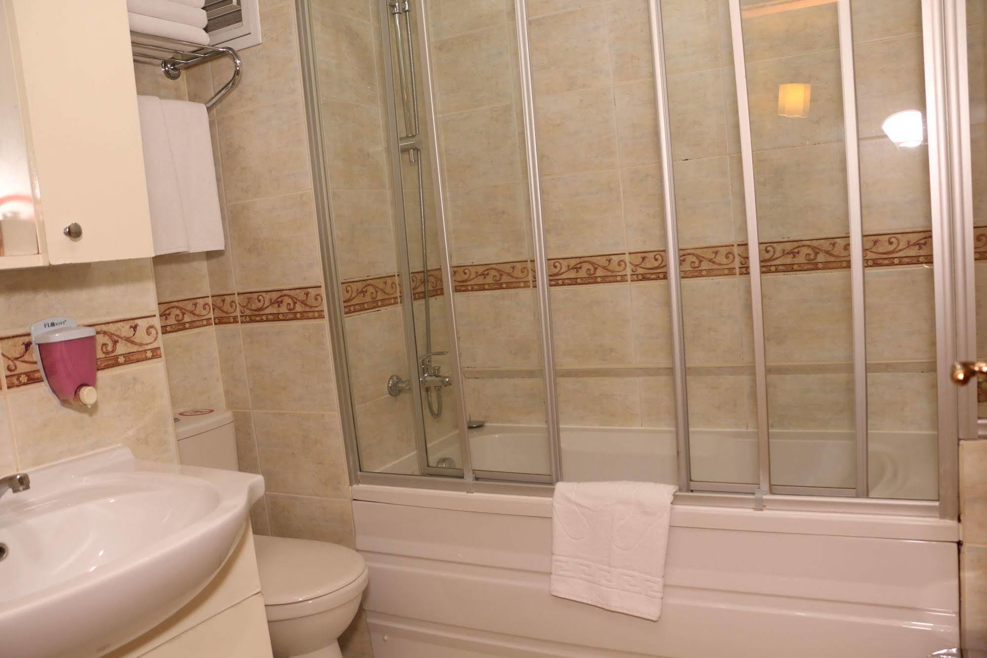 Otel Ilkay İstanbul